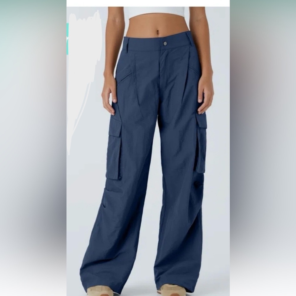 HALARA Wide Leg Cargo Pants in Navy Blue